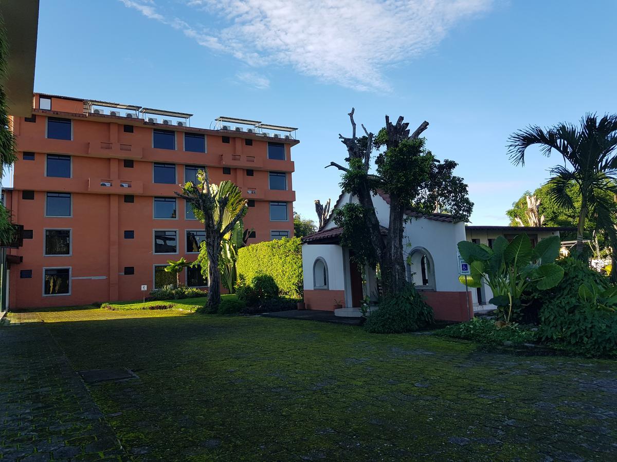 Gran Hotel De Lago - Lago Agrio Nueva Loja Extérieur photo