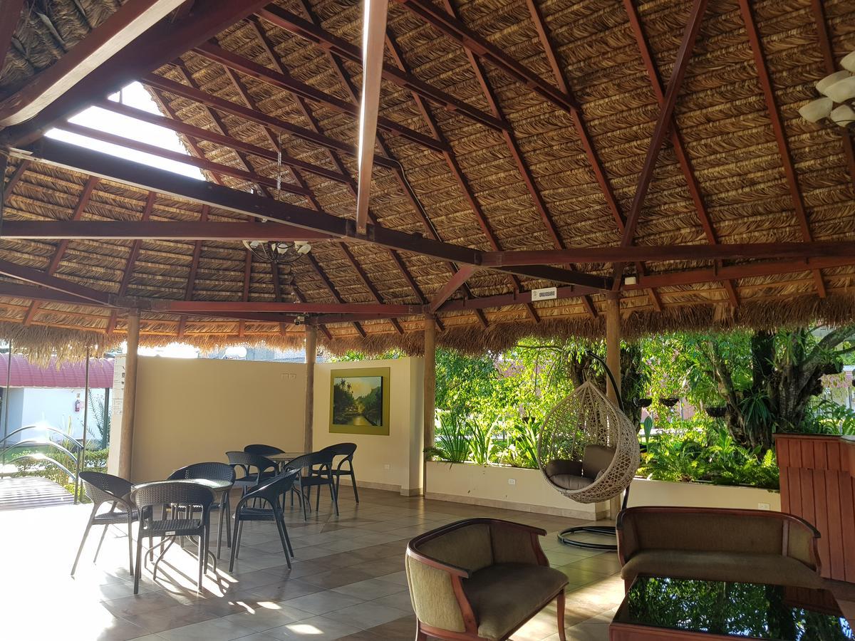 Gran Hotel De Lago - Lago Agrio Nueva Loja Extérieur photo