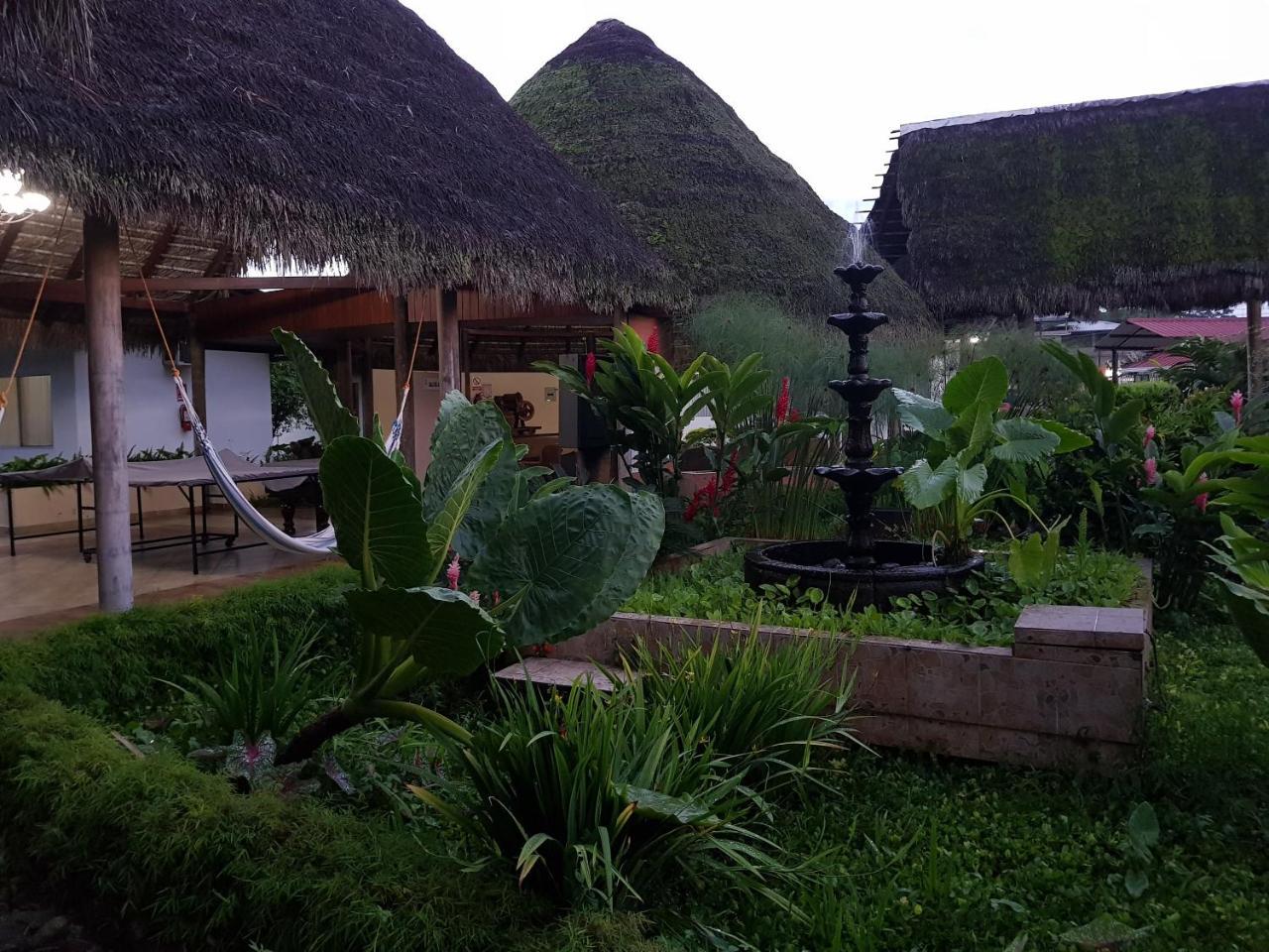 Gran Hotel De Lago - Lago Agrio Nueva Loja Extérieur photo