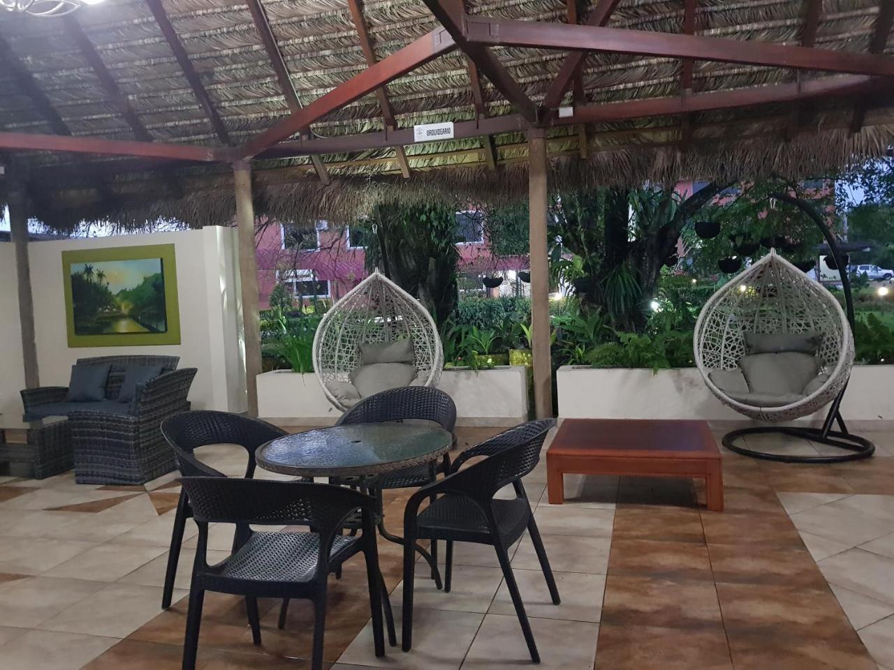 Gran Hotel De Lago - Lago Agrio Nueva Loja Extérieur photo